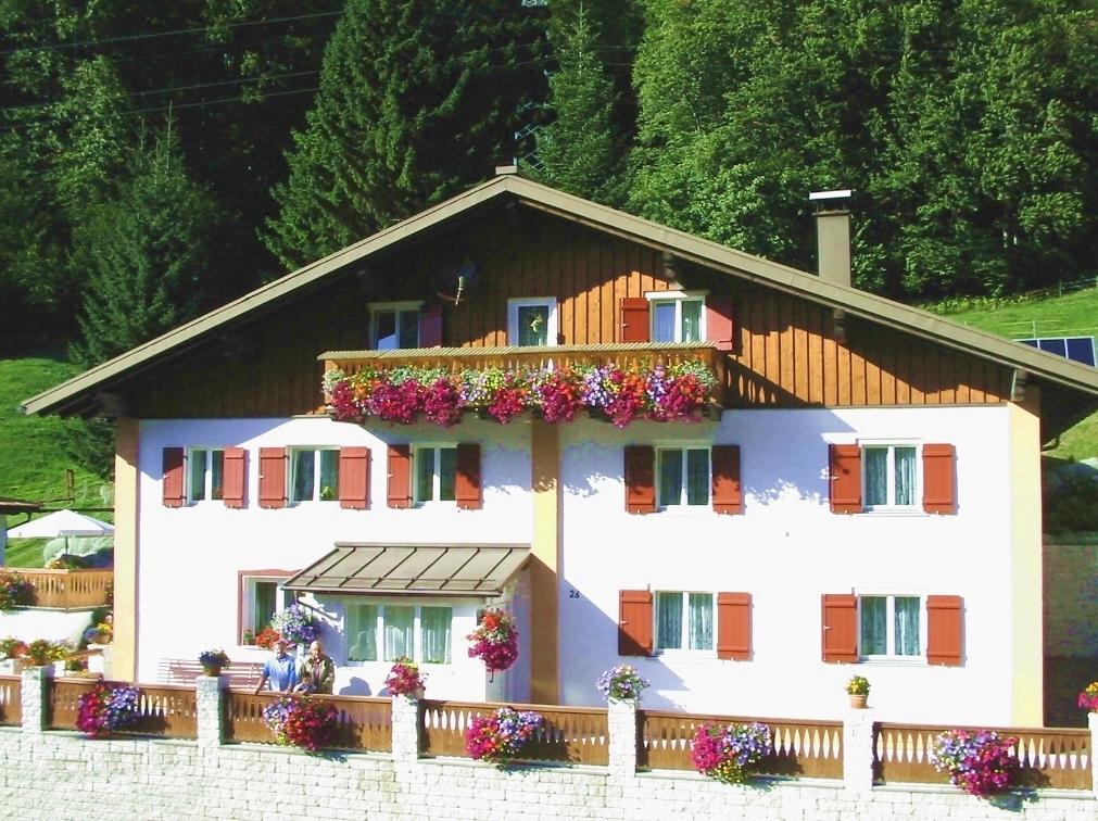 Bed and Breakfast Haus Jochum à Langen am Arlberg Extérieur photo